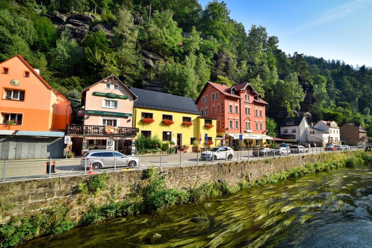 Pension-Restaurace Lugano Hřensko Екстериор снимка